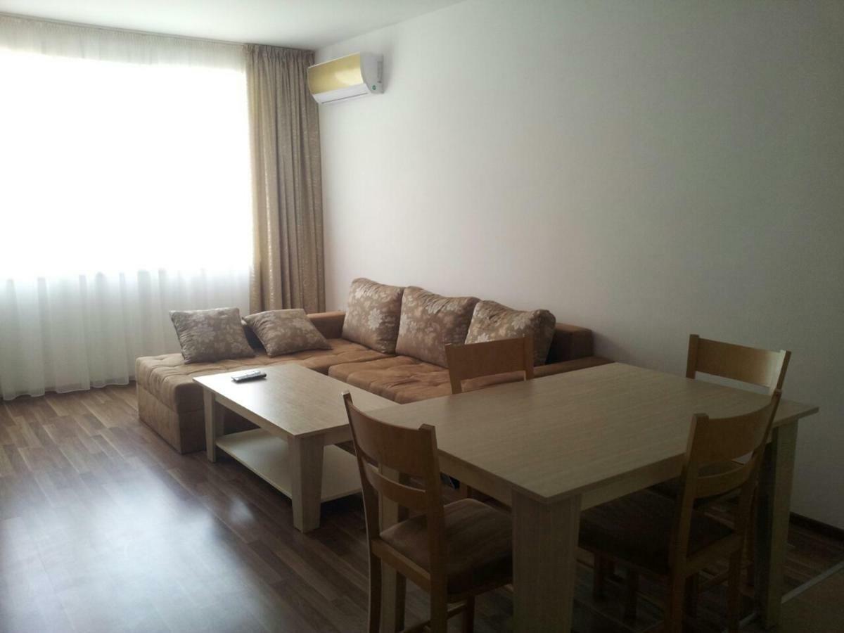 Villa Aria Complex Slăntjev Brjag Exteriör bild
